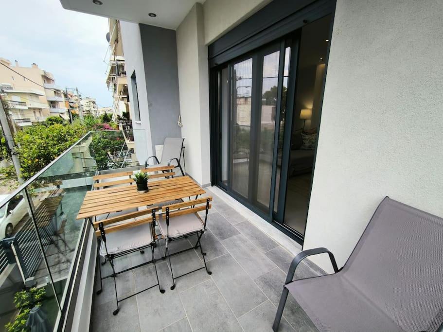 Floral Home 2 - 1St Floor Apt With Private Parking! Athens Luaran gambar